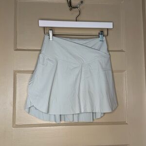 HALARA Light Green Skort